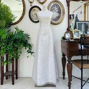 Morgan & Co. Ivory Floral A-Line Wedding Dress
